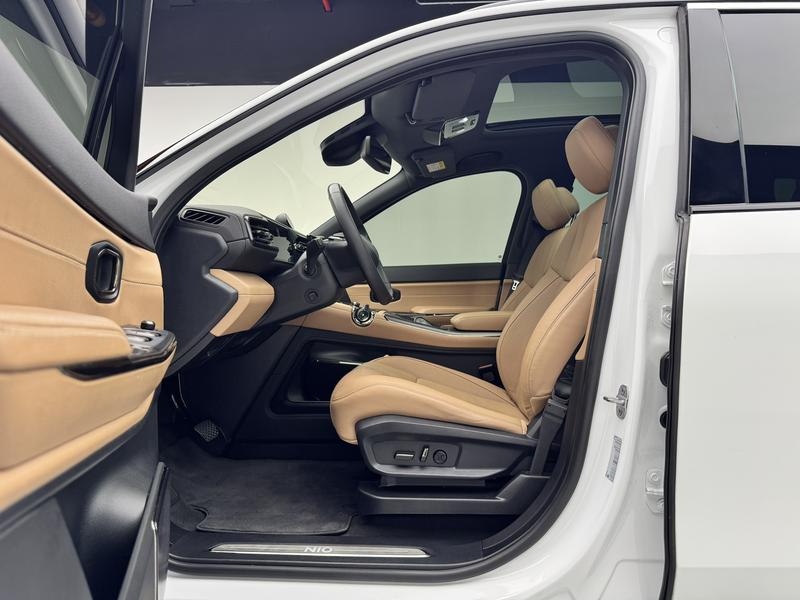 NIO NIO ES8 2020