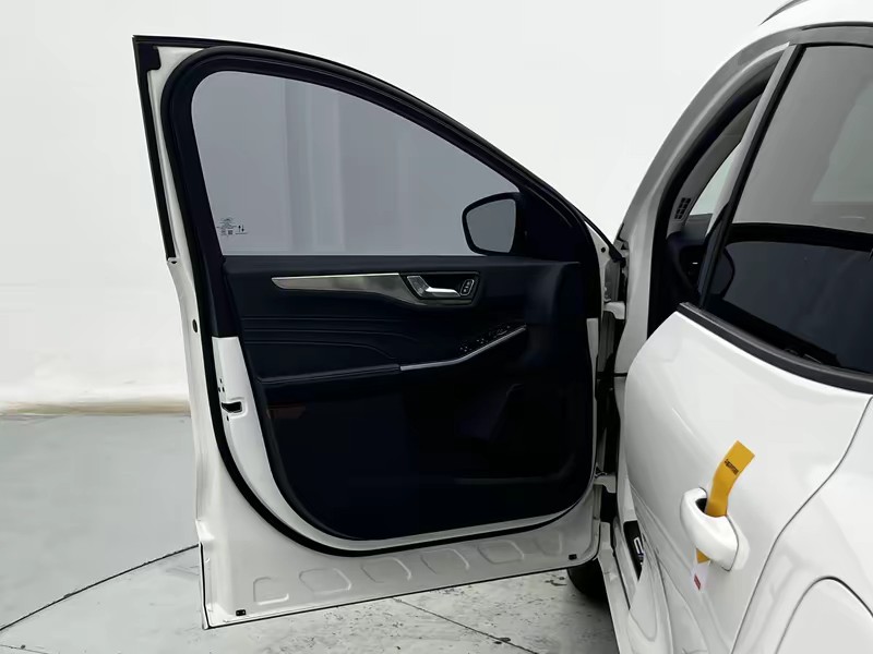 Ford 锐际PHEV 2021
