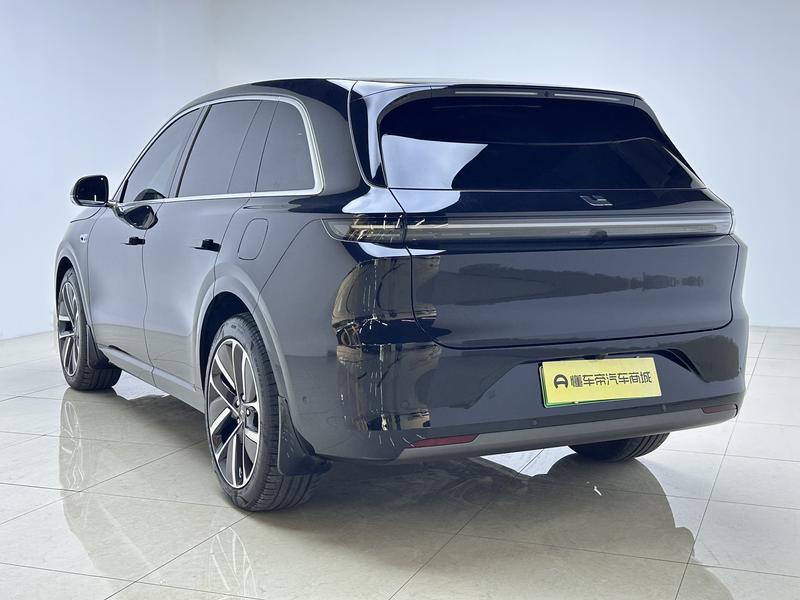 Li Auto Ideal L6 2024
