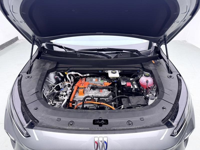 Buick Buick E5 2025