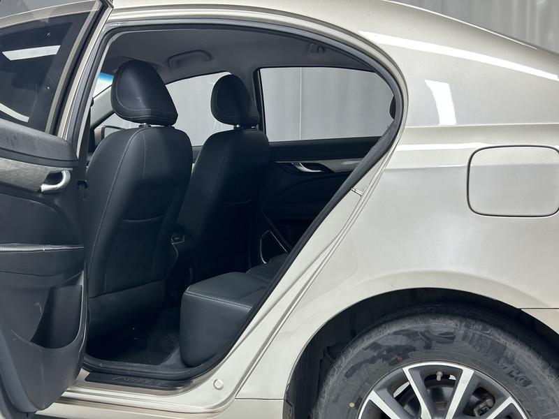Geely Emgrand 2019