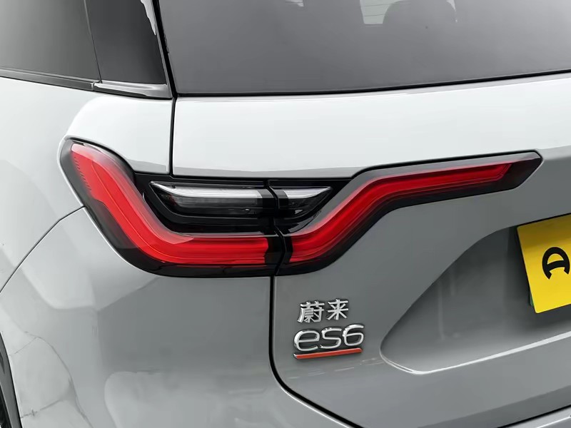 NIO NIO ES6 2020