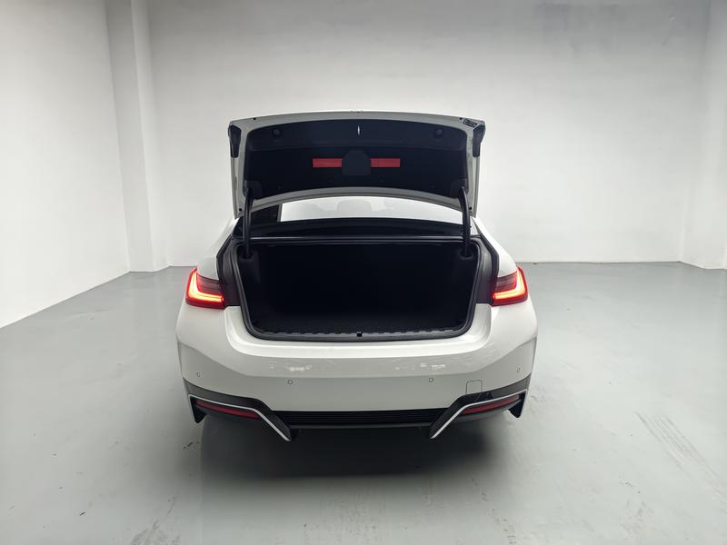 BMW BMW i3 2022