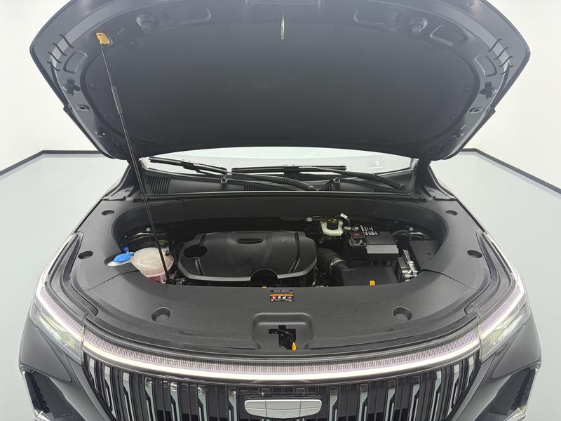 Geely Boyue L 2025