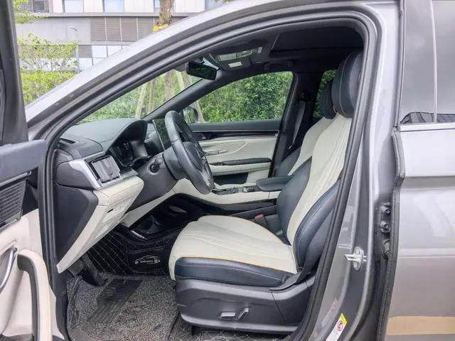 BYD Song PLUS DM DM-i 110KM two-wheel drive flagship PLUS