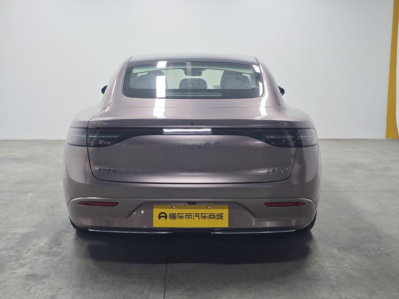 Luxeed Zhijie S7 2025