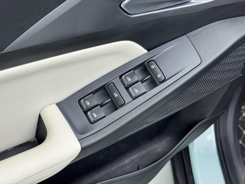 Geometry Geely Geometry E Firefly 2024