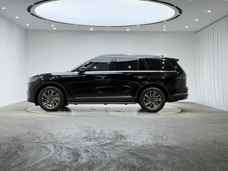 Lincoln aviator 2024