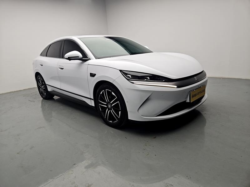 BYD Qin L EV 2025