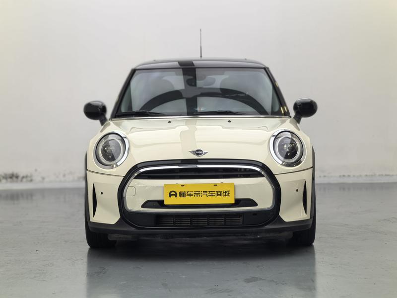 MINI MINI 2022