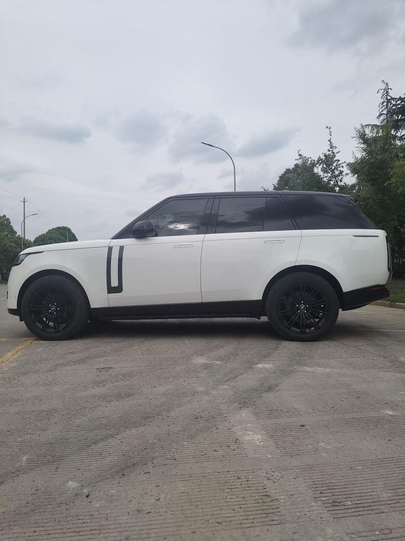 Land Rover Range Rover 2023
