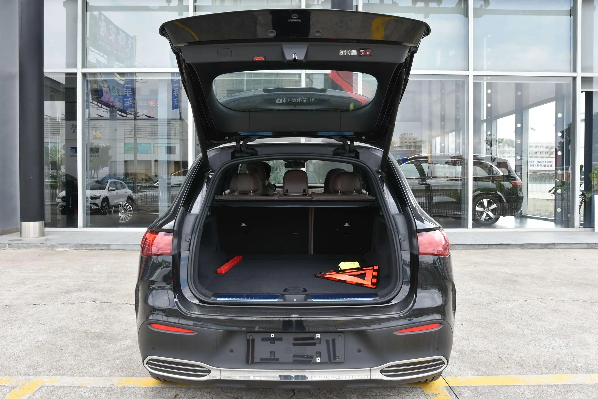 Mercedes-Benz Mercedes-Benz EQE SUV EQE SUV 500 4MATIC Pioneer Edition
