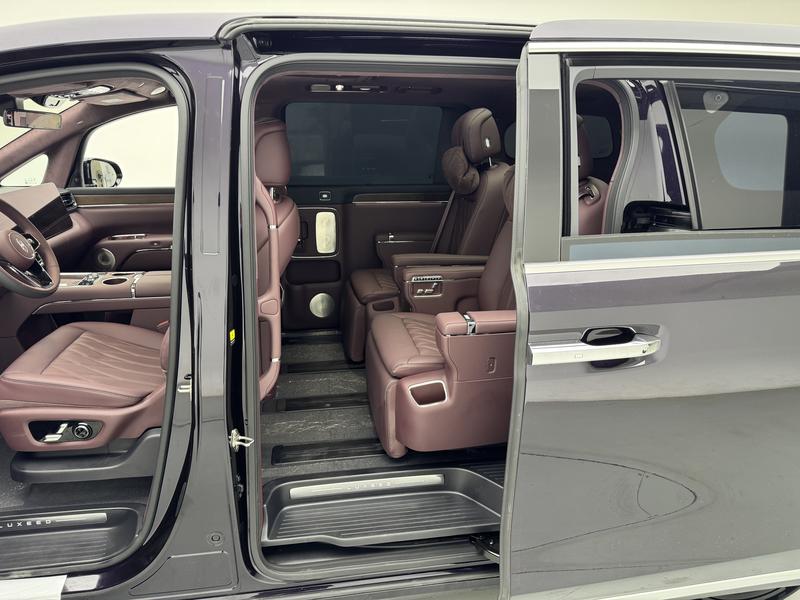 Luxeed Zhijie V9 2026