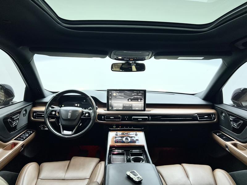 Lincoln aviator 2021