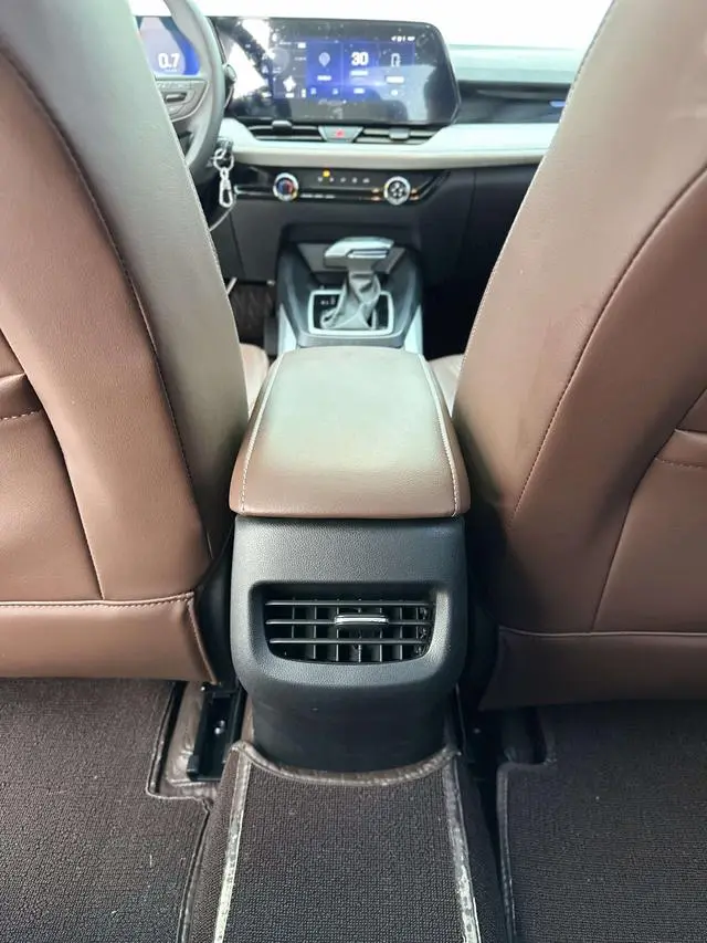 Chevrolet Cruze 1.5L dual clutch WOW Benefit edition