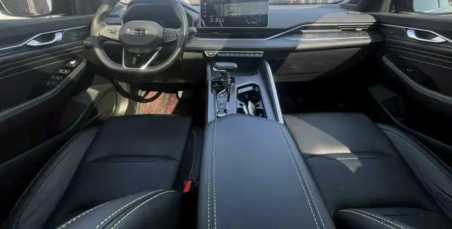 Geely Xingrui 2.0T luxury