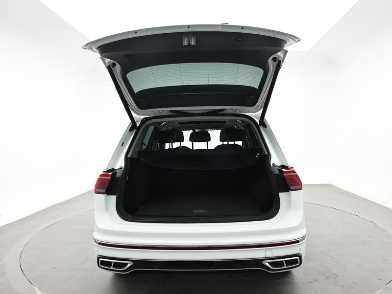 Volkswagen Tiguan L PHEV 2023