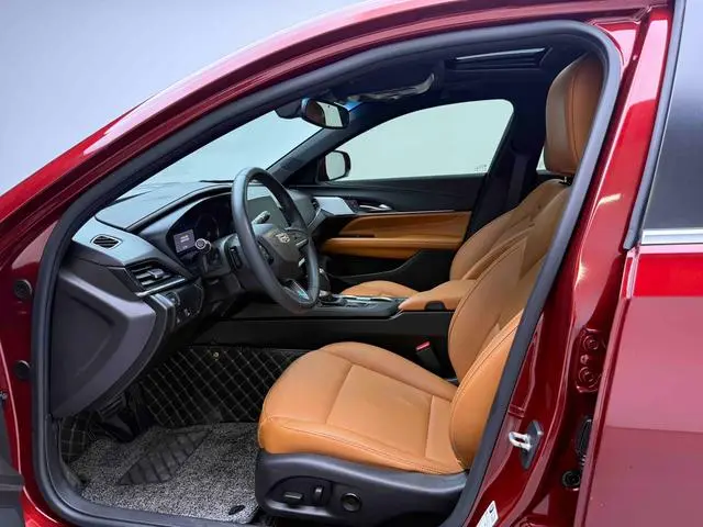 Cadillac Cadillac CT4 28T luxury