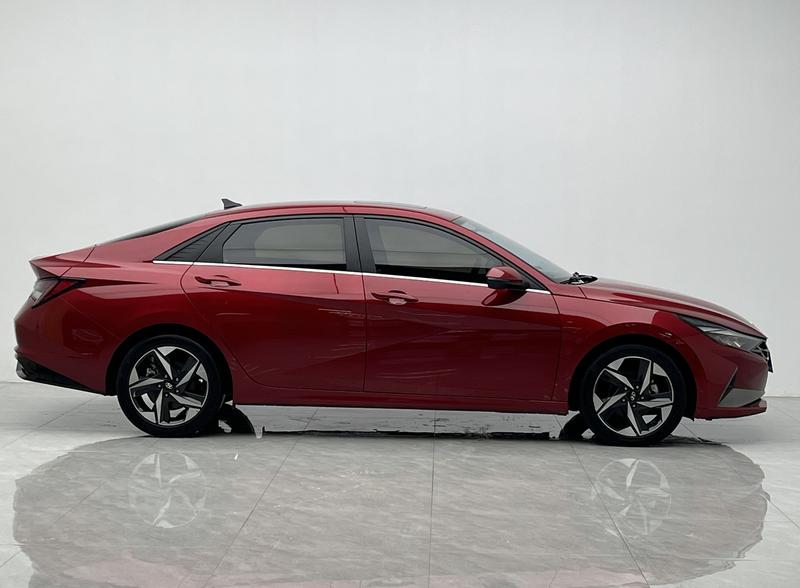 Hyundai Elantra 2021