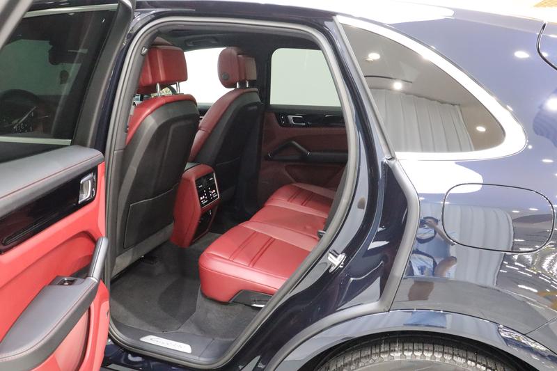 Porsche Cayenne E-Hybrid 2021