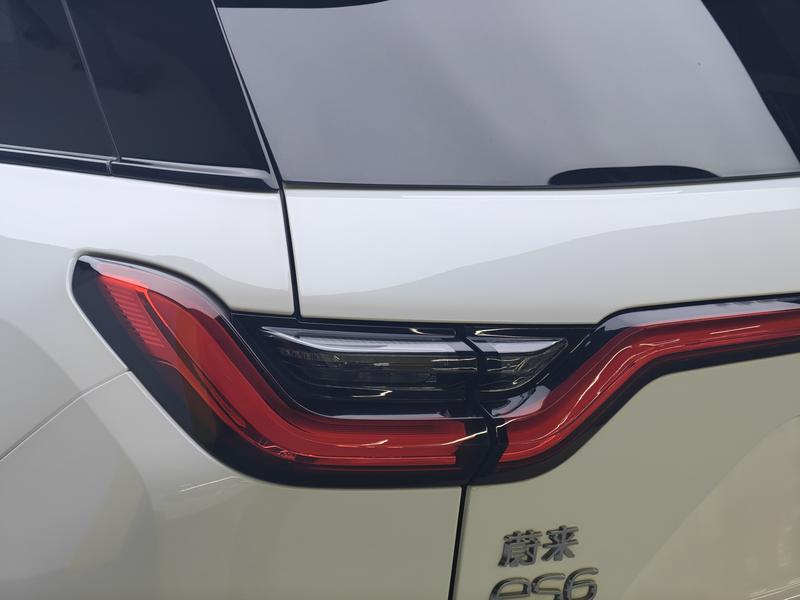 NIO NIO ES6 2022