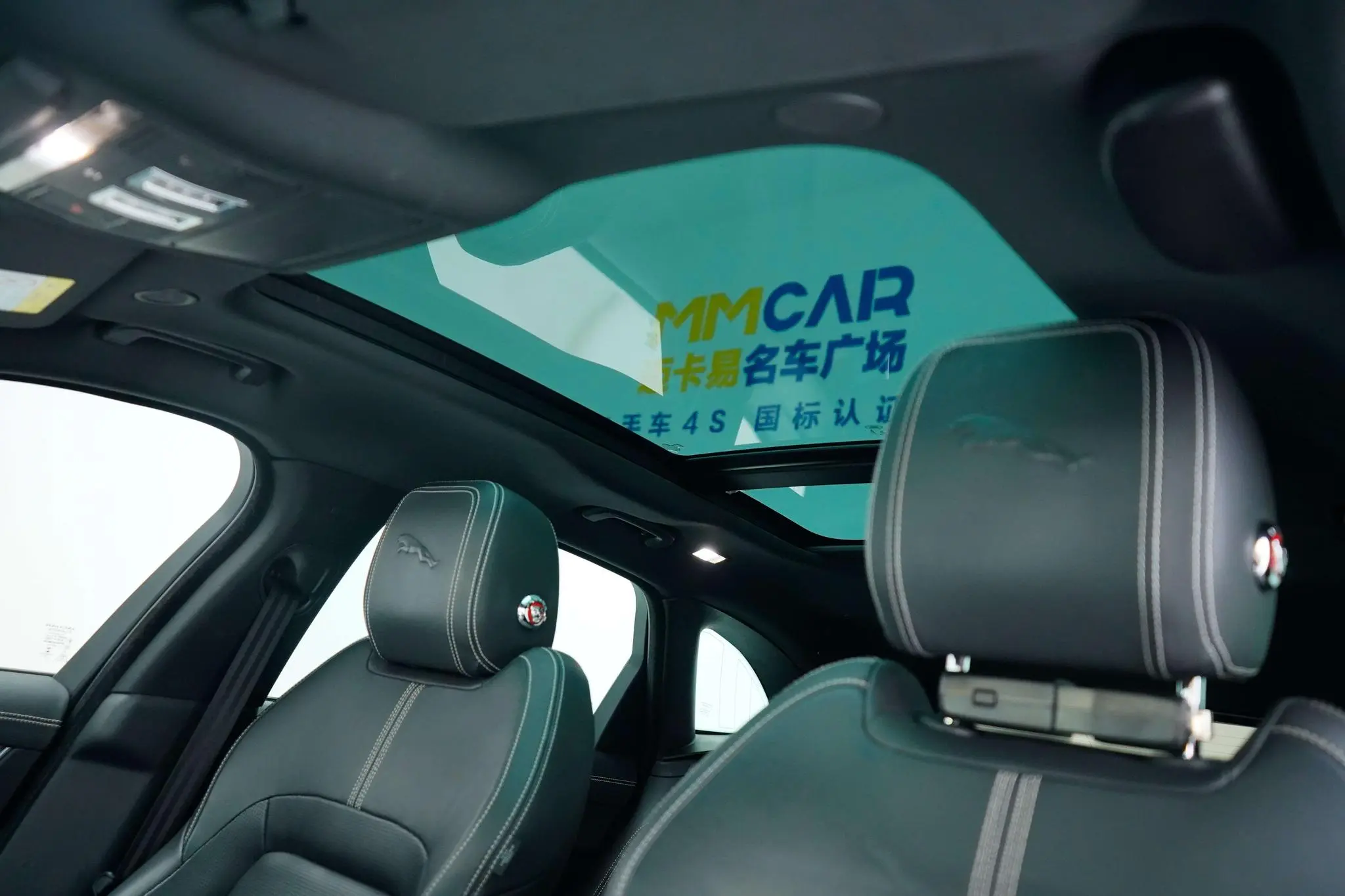 Jaguar Jaguar F-PACE 250PS R-Dynamic SE