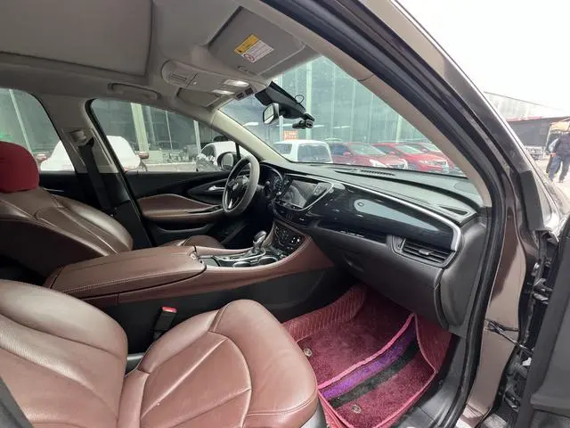 Buick Angkewei 28T four-wheel drive luxury