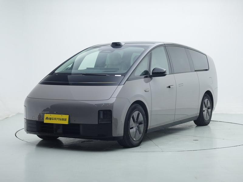 Li Auto Ideal MEGA 2024