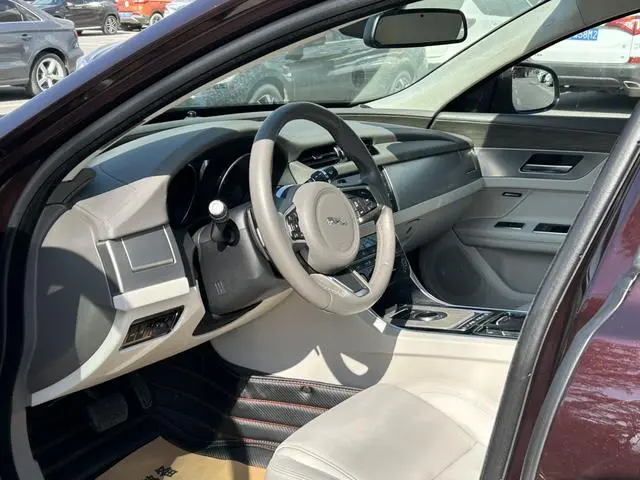 Jaguar Jaguar XFL XFL 2.0T 200PS Elite Edition