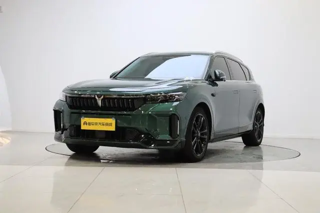 VOYAH Lan Tu FREE Ultra-long battery life smart driving version