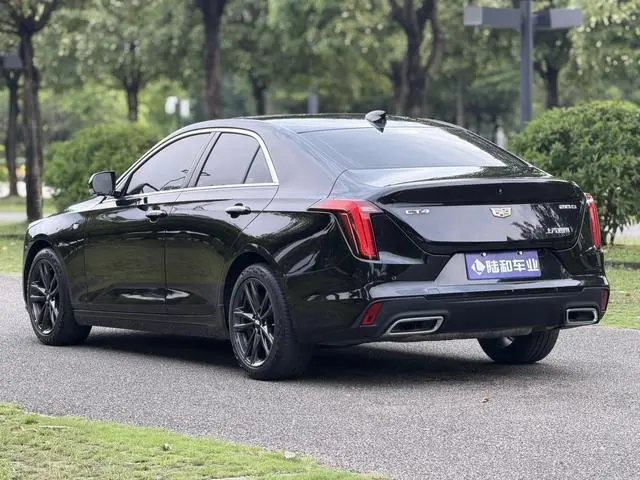Cadillac Cadillac CT4 28T luxury