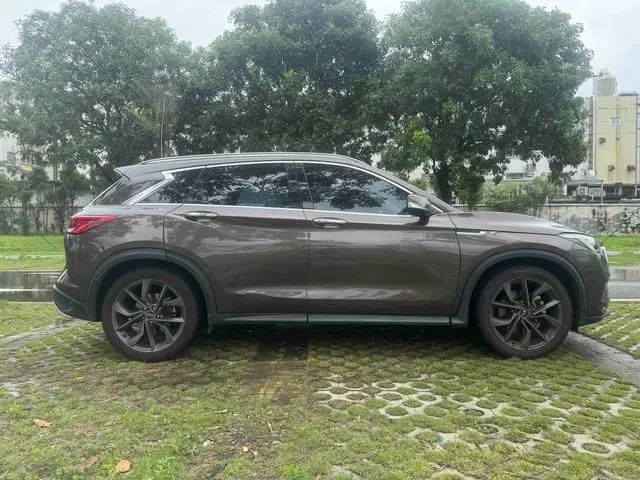 Infiniti Infiniti QX50 2.0T four-wheel drive smart version