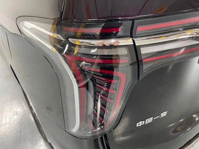 Hongqi Hongqi HQ9 PHEV Four-wheel drive Deluxe Edition