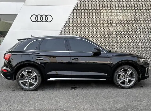 Audi Audi Q5L 45T luxury dynamic type