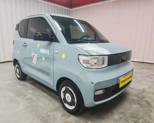 Wuling Wuling Hongguang MINIEV Free lithium iron phosphate