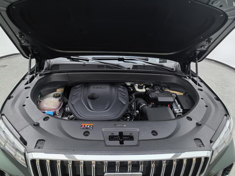 Geely Emgrand L 2025