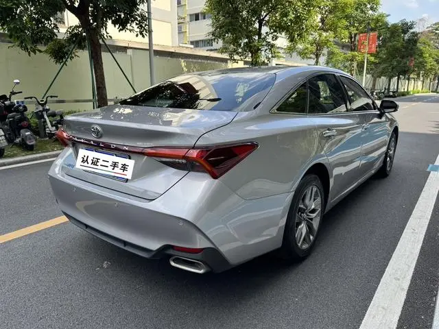 TOYOTA Asian dragon 2.0L Deluxe Edition Country VI