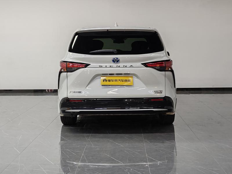 Toyota Sienna 2021