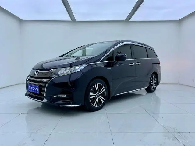 Honda Odyssey 2.0L Sharp*Exclusive Edition