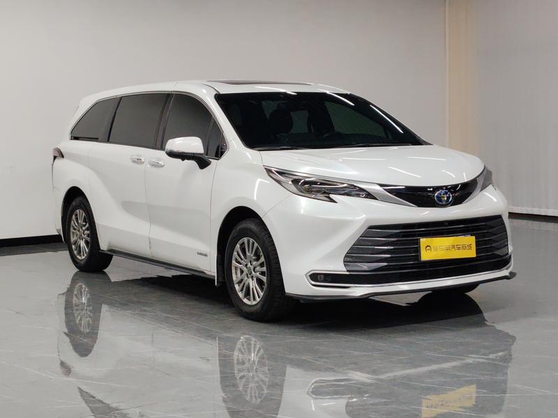 Toyota Sienna 2021