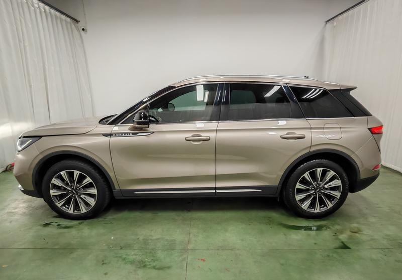 Lincoln adventurer 2022