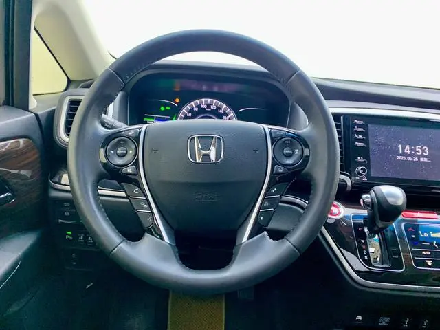 Honda Odyssey 2.0L Sharp*Exclusive Edition