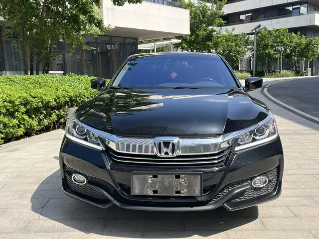 Honda Accord 2.0L Comfort Version