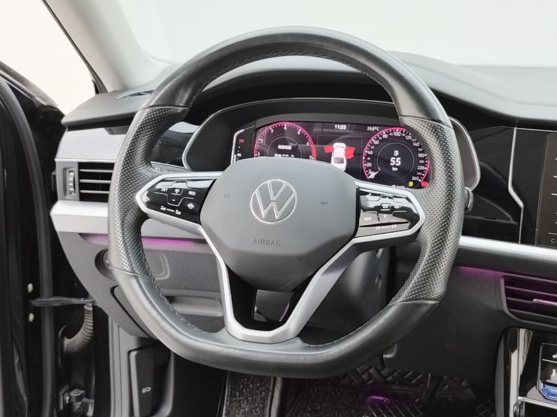 Volkswagen Passat 2023