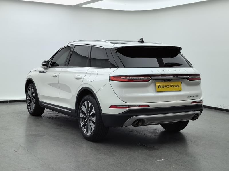 Lincoln adventurer 2022