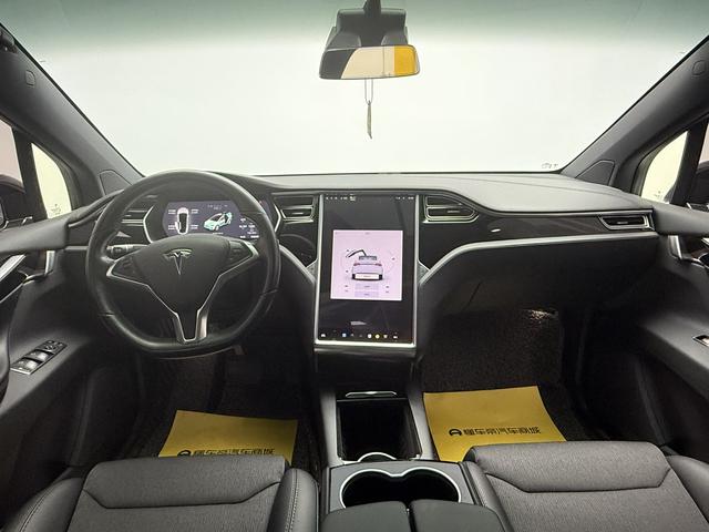 Tesla Model X 2016
