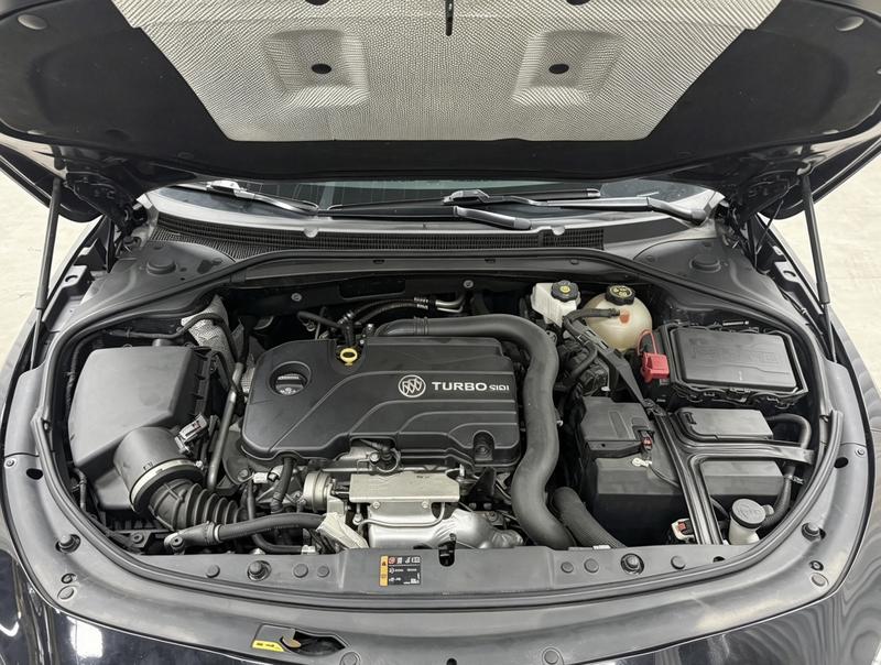 Buick LaCrosse 2022
