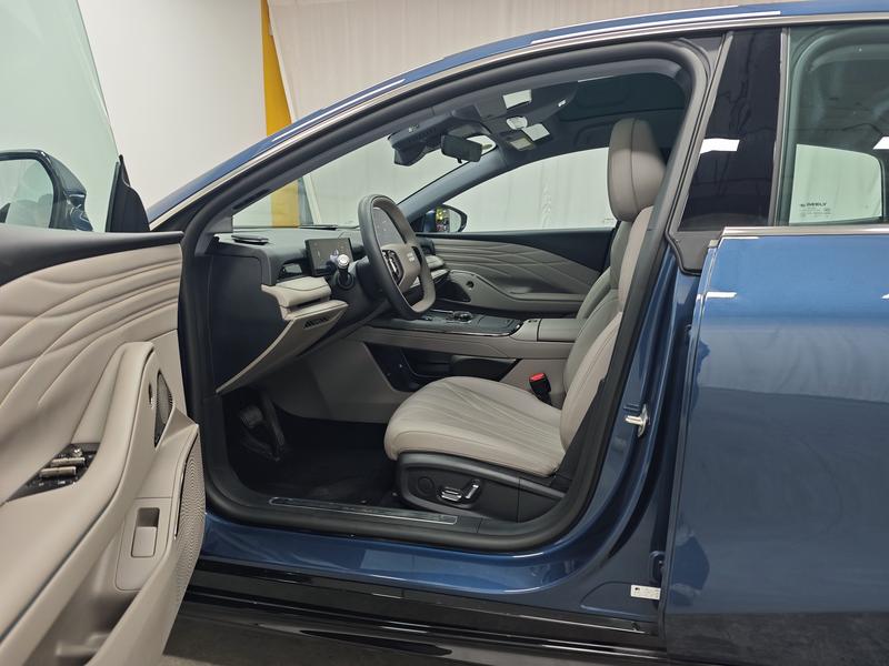 Geely Galaxy Galaxy Star Shine 8 PHEV 2025