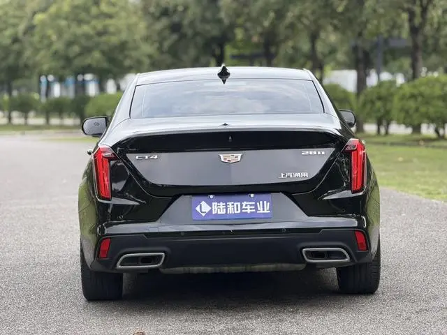 Cadillac Cadillac CT4 28T luxury