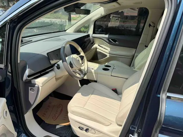VOYAH Lantu Dreamer PHEV Four-wheel drive flagship Kunpeng Edition
